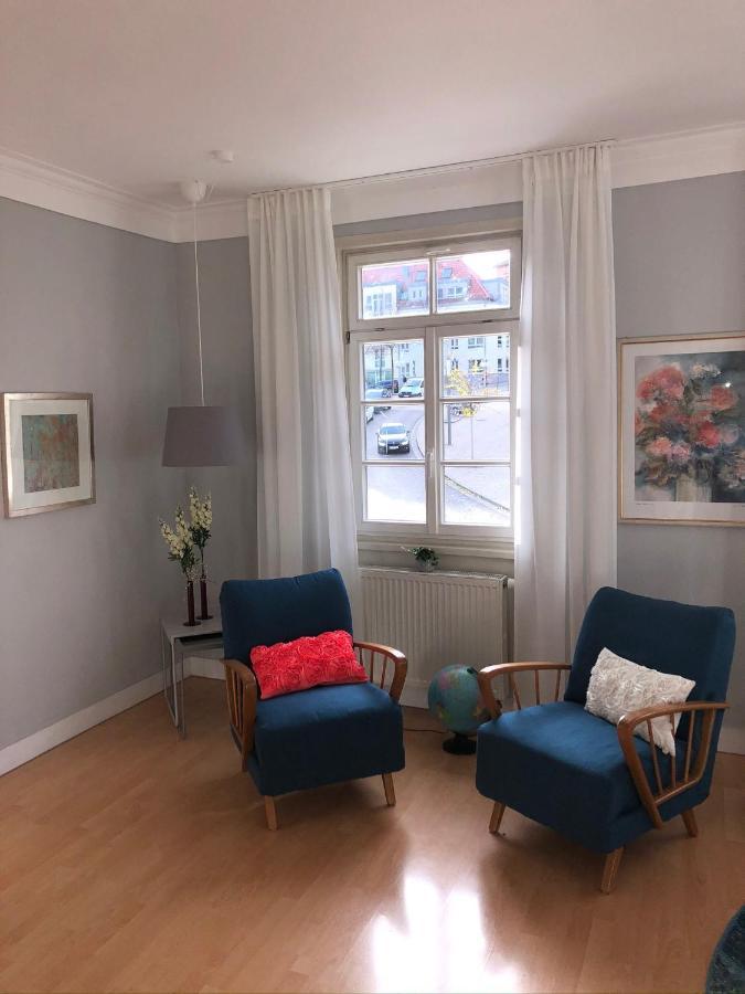 Apartment Zentraler Geht Es Kaum - In Koeniglicher Nachbarschaft! *
